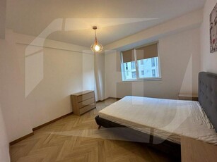 Apartament 2 camere, decomandat, terasa, parcare, zona Iulius Mall