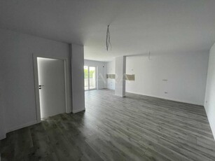 Apartament 2 camere, zona Iris