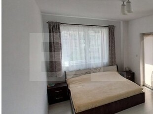 Apartament, 3 camere, 69 mp, parcare, zona Galaxiei