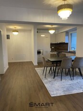 Apartament 3 camere de lux cu 2 terase si loc de paracare privata