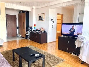 Apartament 3 camere de vanzare in zona Baneasa