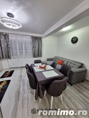 Apartament 3 camere decomandat zona Shopping City