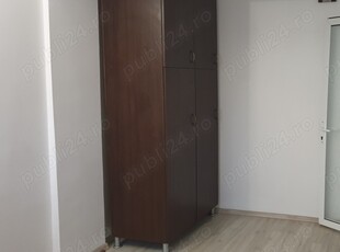 Apartament 3 camere decomandate, termen lung sau scurt.