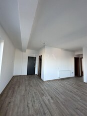 Apartament 3 camere, Floresti