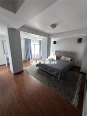 Apartament 3 camere, Primaverii