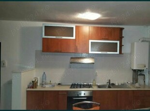 Apartament 3 camere V.Aron