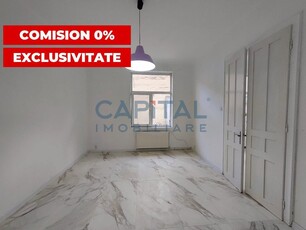 Apartament 3 camere+curte, pentru birouri, zona Semicentrala, str Decebal