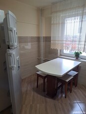 Apartament 4 camere bul D.Cantemir