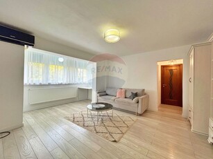 Apartament cu 2 camere de închiriat cartier A. Vlaicu (zona Tic Tac)