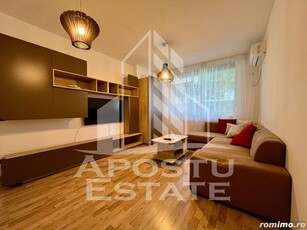 Apartament cu 2 camere, decomandat, in zona Circumvalatiunii