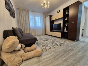 Apartament cu 2 camere str. Luica