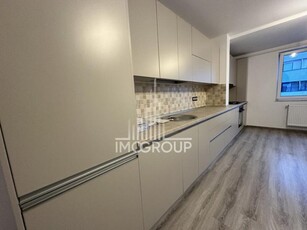 Apartament cu 3 camere | 2 bai | Garaj | Balcon | Dressing