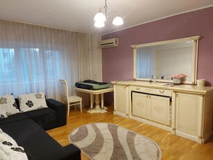 Apartament cu 3 camere de inchiriat-Unirii-centrul civic-Sf Vineri