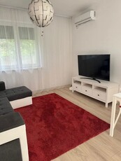 Apartament cu 3 camere in zona Girocului Esso