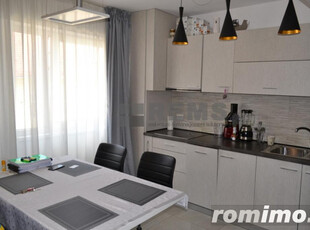 Apartament cu 3 camere la 2 minute de Piata Unirii