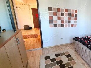 Apartament cu 3 camere, mobilat si utilat - Micro 17