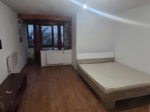 Apartament cu o camera, Mazepa , G-uri