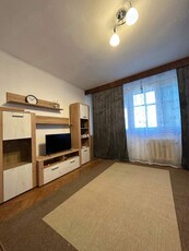 Apartament cu trei camere, zona centrală