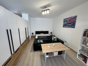 Apartament de 2 camere, 52mp, Zona VIVO