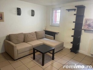 Apartament de 2 camere, 90 mp, AC, centrala, zona Universitate