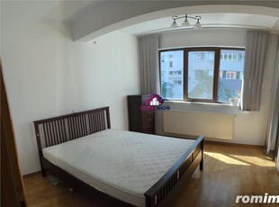 Apartament de inchiriat