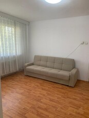 Apartament de închiriat