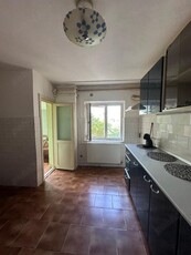 Apartament de închiriat