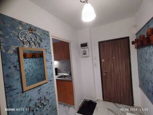 Apartament de închiriat cu parcare