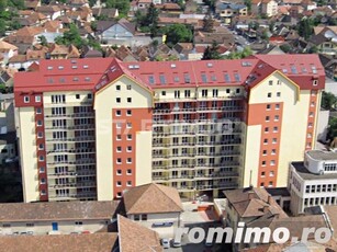 Apartament mobilat trei camere Europe Residence