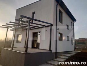 Casa 4 camere, 115 mp utili, in Valea Adanca