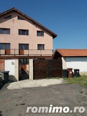 Casa cu 5 camere, bucătărie modernă, spațiu exterior generos, 264mp, Veterani