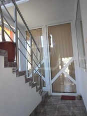 CASA DE INCHIRIAT, NIVELUL 1, 3 CAMERE, 2 BAI, BALCON, PARCARI, ZONA AUTOGARA