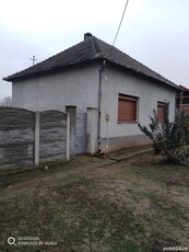 Casa Gătaia -Semlacu mare de vânzare