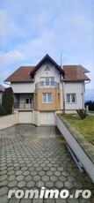 Casa individuala 277 mp, 3 dormitoare, teren 2500 mp, Campia Turzii