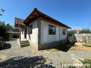 Casa individuala, 3 camere, zona Centrala