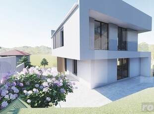 Casa individuala, 5 camere, D + P + E, 186 mp, teren 415 mp, Voronet