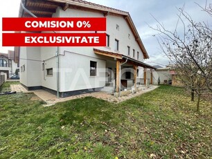 Casa la cheie cu 4 camere garaj pivnita si teren 250 mp Selimbar