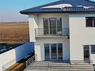 Casa noua 5 camere, la cheie cu instalatie solara - 4,5 kW, de vanzare, Dragomiresti Vale