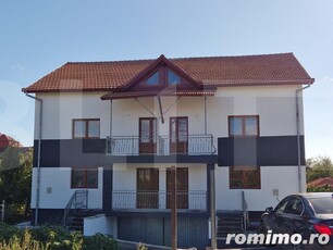 Casa tip duplex, 200 mp utili, 500 mp teren, Copaceni