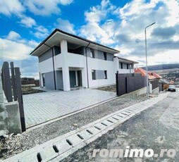 Casa tip duplex, la intrare in Chinteni, 133 mp utili, 270 mp teren