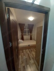 Coleg de apartament apusului