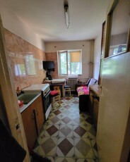 Constanta - Dacia - apartament 2 camere, semidecomandate