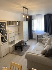 De inchiriat apartament cu doua camere decomandat.