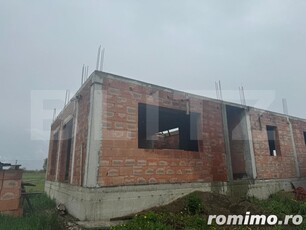 Duplex in constructie, 140mp, zona Radauti