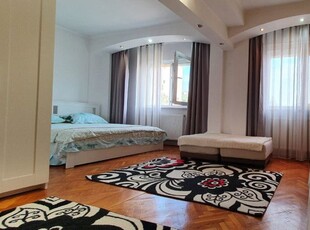 Inchiriere apartament spatios, Centru - Eremia