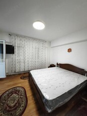 Inchiriez apartament 2 camere centru - Craiova