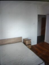 Închiriez apartament 2 camere decomandate, Piata Muncii, Metrou