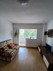 Inchiriez apartament 2 camere zona Județean