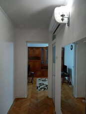 Închiriez apartament 2 camere zona Tineretului, cu vedere spre parc