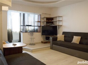 Închiriez apartament 3 camere, cartier Alfa, Arad